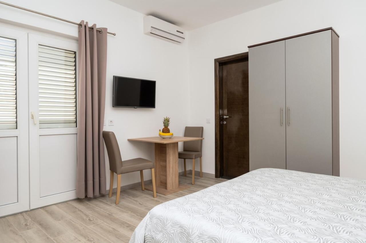Bilin San Apartment Baška Voda Екстериор снимка