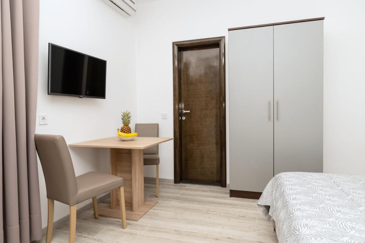 Bilin San Apartment Baška Voda Екстериор снимка