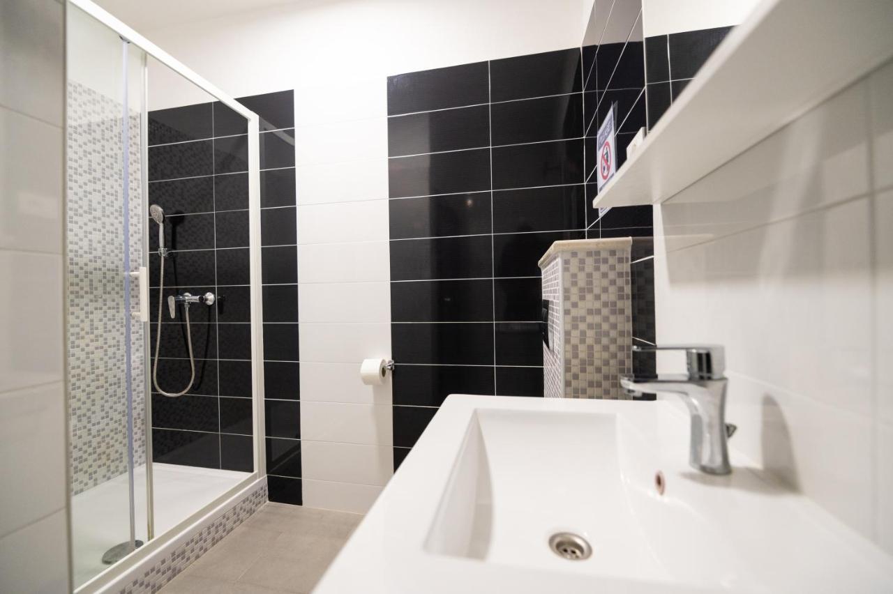 Bilin San Apartment Baška Voda Екстериор снимка