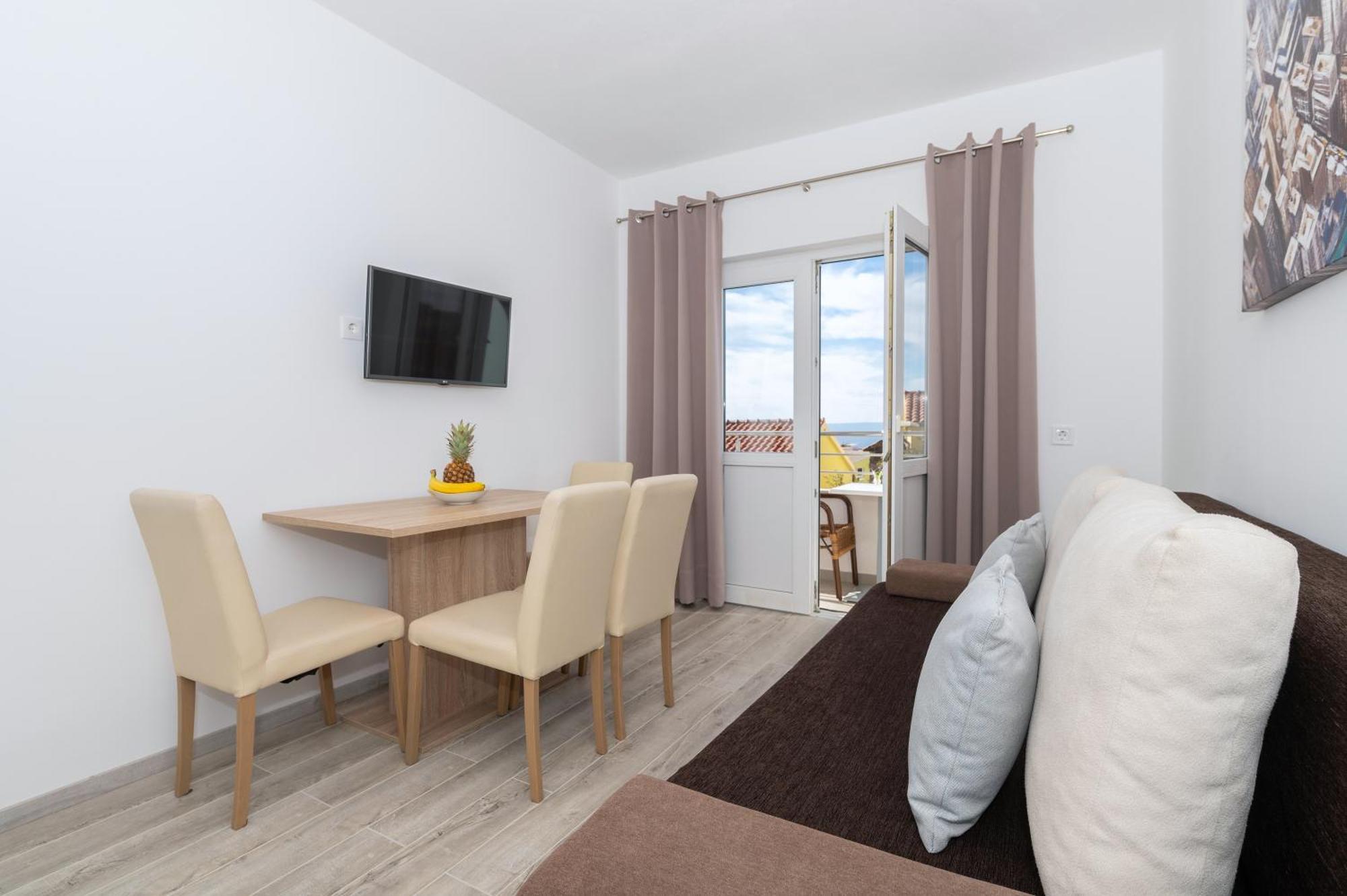 Bilin San Apartment Baška Voda Стая снимка