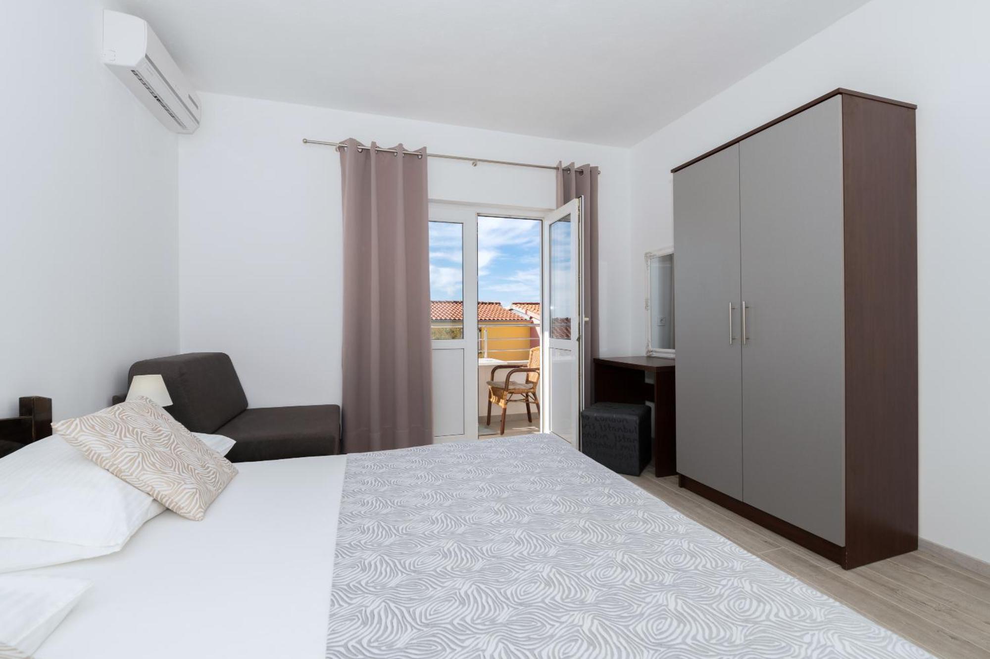 Bilin San Apartment Baška Voda Стая снимка