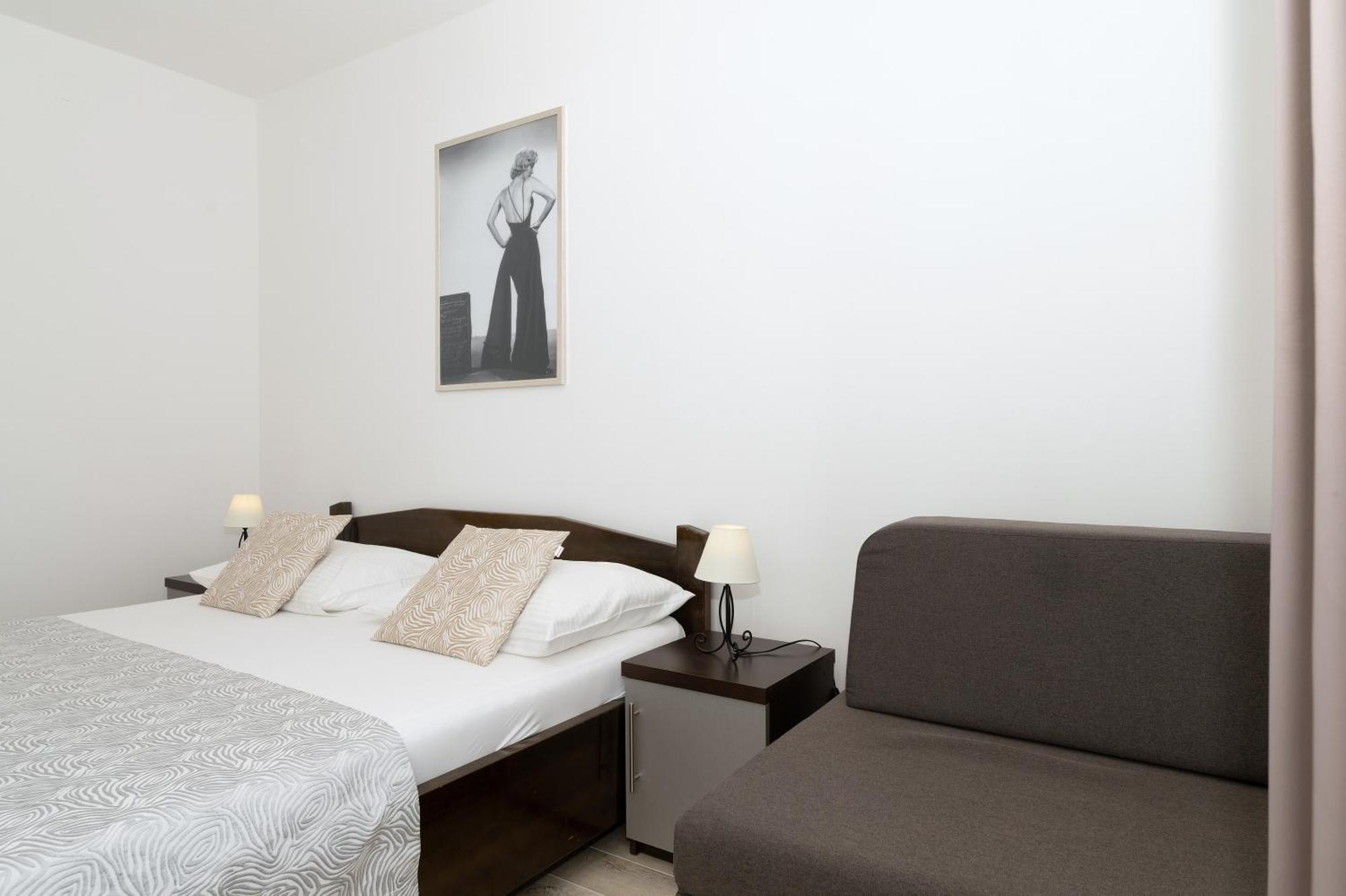 Bilin San Apartment Baška Voda Стая снимка